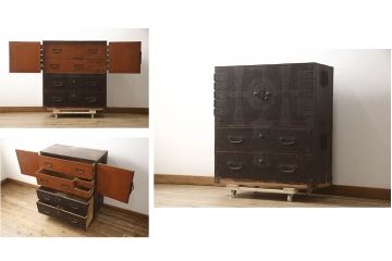 アンティーク家具　明治期　観音開き戸付き　十字金具の重ね箪笥(和箪笥、時代箪笥)(R-040464)