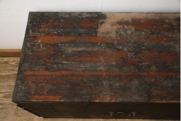 アンティーク家具　明治期　観音開き戸付き　十字金具の重ね箪笥(和箪笥、時代箪笥)(R-040464)