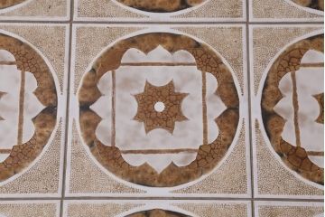 ヴィンテージ家具　北欧ビンテージ　G-PLAN(ジープラン)　チーク材　タイルトップがおしゃれな正方形のコーヒーテーブル(センターテーブル)(R-040474)