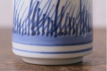 古民具・骨董　江戸期　古伊万里　草文染付筒型猪口2客セット(酒器、和食器)(R-040491)