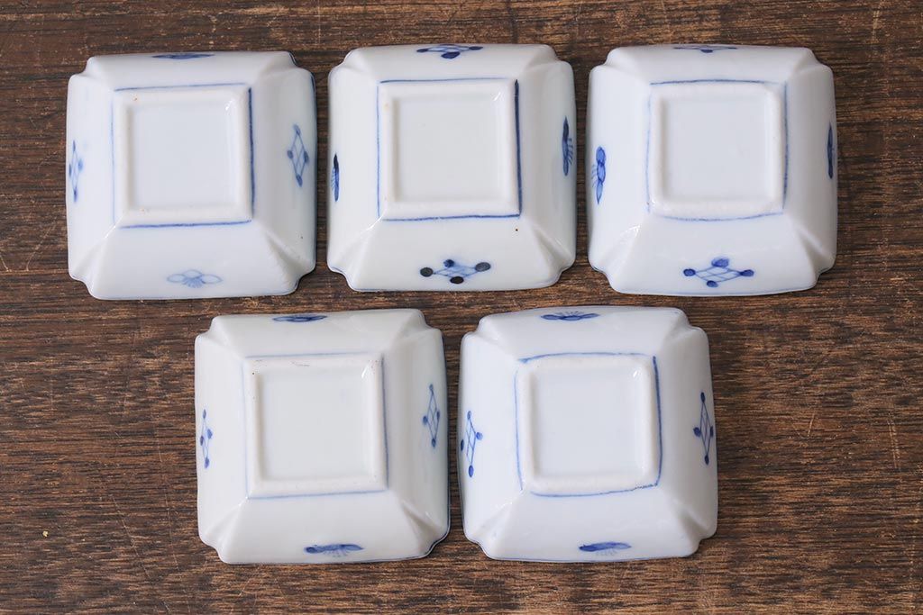 アンティーク雑貨　大正昭和初期　山水図　染付小皿5枚セット(豆皿、醤油皿、和食器)(R-040494)