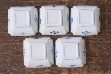 アンティーク雑貨　大正昭和初期　山水図　染付小皿5枚セット(豆皿、醤油皿、和食器)(R-040494)