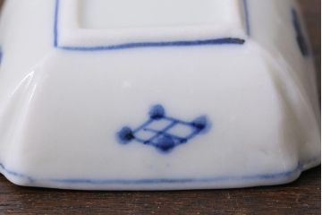 アンティーク雑貨　大正昭和初期　山水図　染付小皿6枚セット(豆皿、醤油皿、和食器)(R-040495)