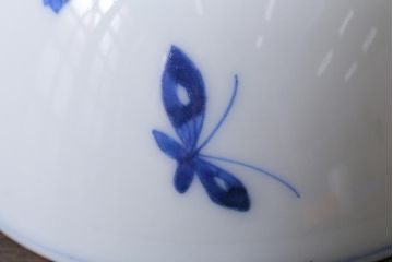 アンティーク雑貨　明治期　花蝶文染付蓋茶碗2客セット(蓋付茶碗、和食器)(R-040499)