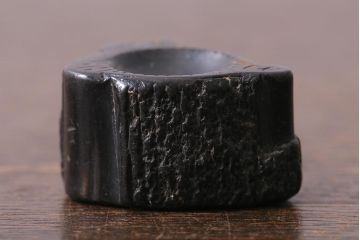 アンティーク雑貨　明治大正　古い根付3点(鹿角、クルミ彫刻)(R-040501)