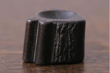 アンティーク雑貨　明治大正　古い根付3点(鹿角、クルミ彫刻)(R-040501)