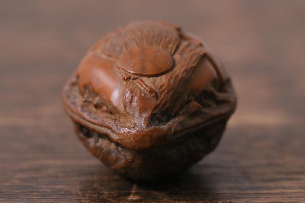 アンティーク雑貨　明治大正　古い根付3点(鹿角、クルミ彫刻)(R-040501)