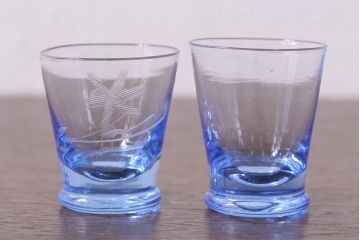 レトロ雑貨　昭和中期　落ち着いた青色の切子グラス11個セット(コップ)(R-040502)