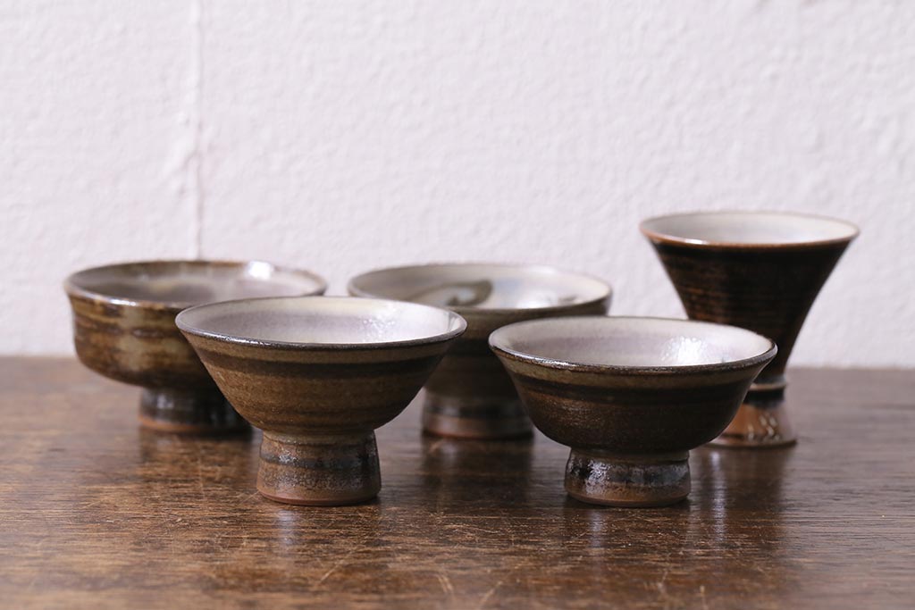 レトロ雑貨　箱付き　三浦小平　無名異焼　5種(猪口、杯、盃)(R-040503)