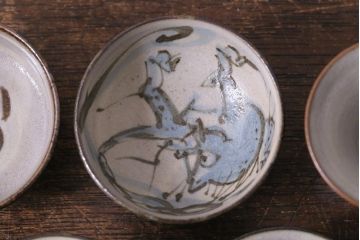 レトロ雑貨　箱付き　三浦小平　無名異焼　5種(猪口、杯、盃)(R-040503)