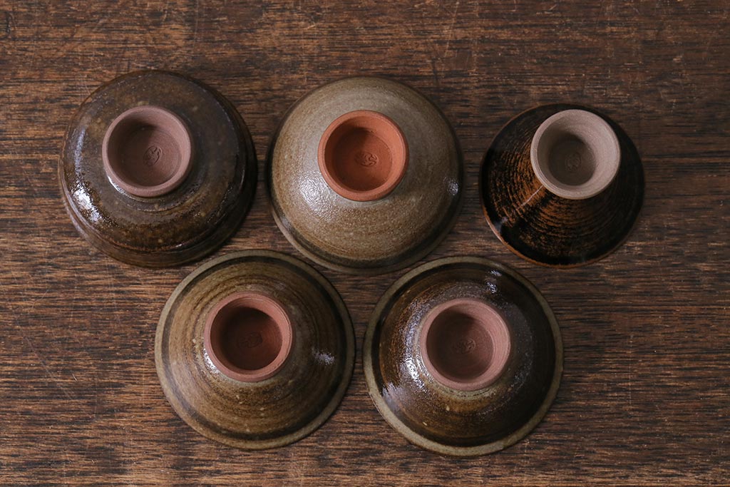 レトロ雑貨　箱付き　三浦小平　無名異焼　5種(猪口、杯、盃)(R-040503)