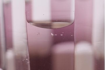 アンティーク雑貨　昭和初期　古い紫被せ切子グラス　ソーサー付き6客セット　箱付(コップ、コースター、和ガラス)(R-040505)