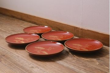 古民具　大正昭和初期　輪島塗　松竹梅　沈金蒔絵菓子皿5枚セット(菓子盆、漆器、木製皿)(R-040508)