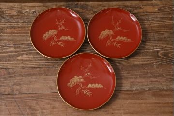 古民具　大正昭和初期　輪島塗　松竹梅　沈金蒔絵菓子皿3枚セット(菓子盆、漆器、木製皿)(R-040509)