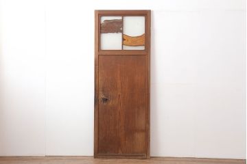 レトロ建具　昭和レトロ　昭和中期　すりガラス入り　ユニークなデザインが目を引く木製ドア(建具、開き戸、扉)(R-040511)