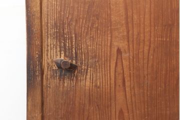 レトロ建具　昭和レトロ　昭和中期　すりガラス入り　ユニークなデザインが目を引く木製ドア(建具、開き戸、扉)(R-040511)