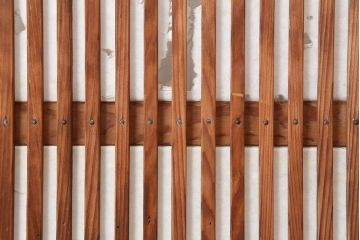 レトロ建具　昭和中期　温かな雰囲気を醸し出す格子戸2枚セット(ガラス帯戸、引き戸)(R-040513)