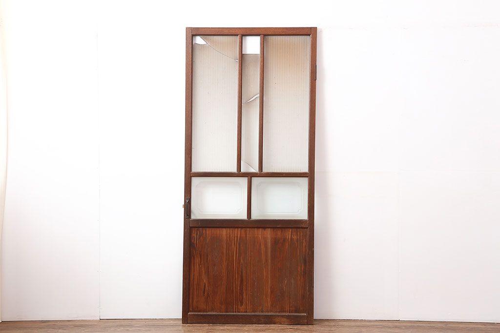 レトロ家具　ノスタルジックな雰囲気漂うガラス扉(ドア)(R-040515)