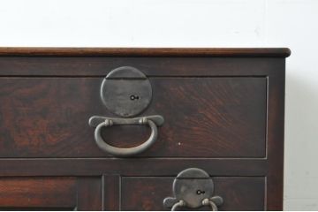 アンティーク家具　三方ケヤキ材　高級感漂う上手物の帳場箪笥(キャビネット、戸棚)(R-040542)