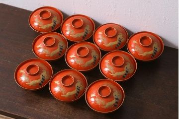 アンティーク雑貨　大正昭和初期　朱塗り　鷹蒔絵　お椀10客セット(木製漆器、和食器)(R-040549)