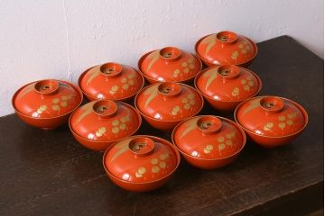 アンティーク雑貨　大正昭和初期　朱塗り　鶴蒔絵　お椀10客セット(木製漆器、和食器)(R-040550)
