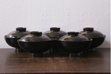 アンティーク雑貨　大正昭和初期　黒塗り　鶴蒔絵　お椀5客セット(木製漆器、和食器)(R-040551)