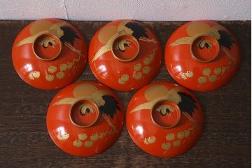 アンティーク雑貨　大正昭和初期　朱塗り　鶴蒔絵　お椀5客セット(木製漆器、和食器)(R-040553)