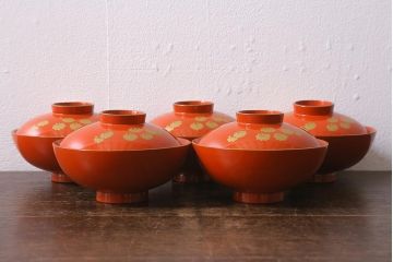アンティーク雑貨　大正昭和初期　朱塗り　鶴蒔絵　お椀5客セット(木製漆器、和食器)(R-040554)