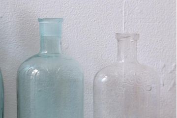 アンティーク雑貨　大正昭和初期　カブトビール　大関赤十字など古いガラス瓶8本(ビン)(R-040557)