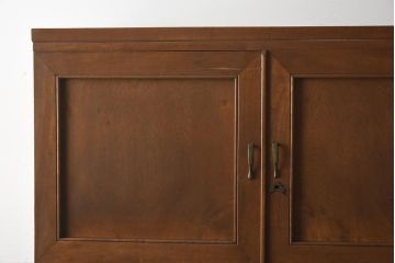 レトロ家具　前面楠材　上品なデザインと柔らかな木色が魅力の重ねタンス(衣装箪笥、チェスト)(R-040561)