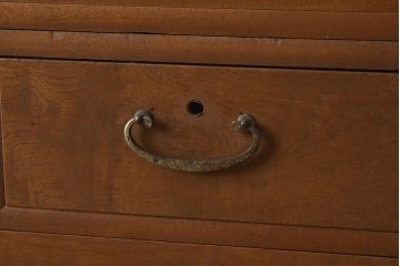 レトロ家具　前面楠材　上品なデザインと柔らかな木色が魅力の重ねタンス(衣装箪笥、チェスト)(R-040561)