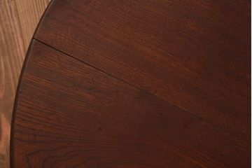 レトロ家具　昭和初期　栓材　くっきりした木目が魅力の丸ちゃぶ台(折りたたみテーブル、座卓、ローテーブル)(R-040565)
