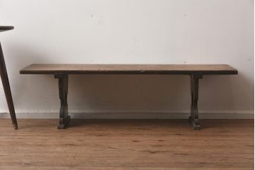 アンティーク家具　明治大正期　天板一枚板　使いこまれた木肌が味わい深い文机(座机、ローテーブル、飾り台)(R-040567)