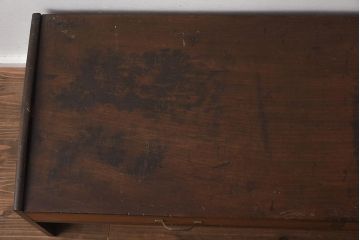 レトロ家具　昭和中期　2色の木色がおしゃれな文机(座机、飾り台)(R-040568)