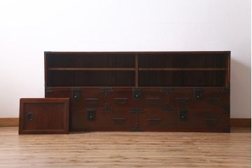 アンティーク家具　上手物!　前面欅(ケヤキ)材共縁　漆塗り　最高級大川箪笥サイドボード(和箪笥、時代箪笥)(R-040569)