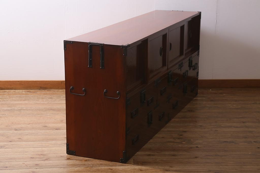 アンティーク家具　上手物!　前面欅(ケヤキ)材共縁　漆塗り　最高級大川箪笥サイドボード(和箪笥、時代箪笥)(R-040569)