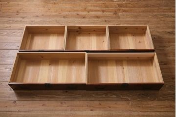 アンティーク家具　上手物!　前面欅(ケヤキ)材共縁　漆塗り　最高級大川箪笥サイドボード(和箪笥、時代箪笥)(R-040569)