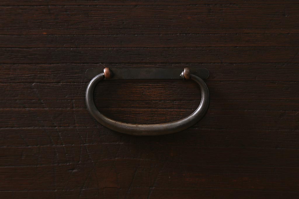 レトロ雑貨　鉄脚リメイク　上品なレトロスタイルに合う桐材製のリビングボード(テレビ台、衣装箪笥、桐箪笥、桐たんす)(R-040570)