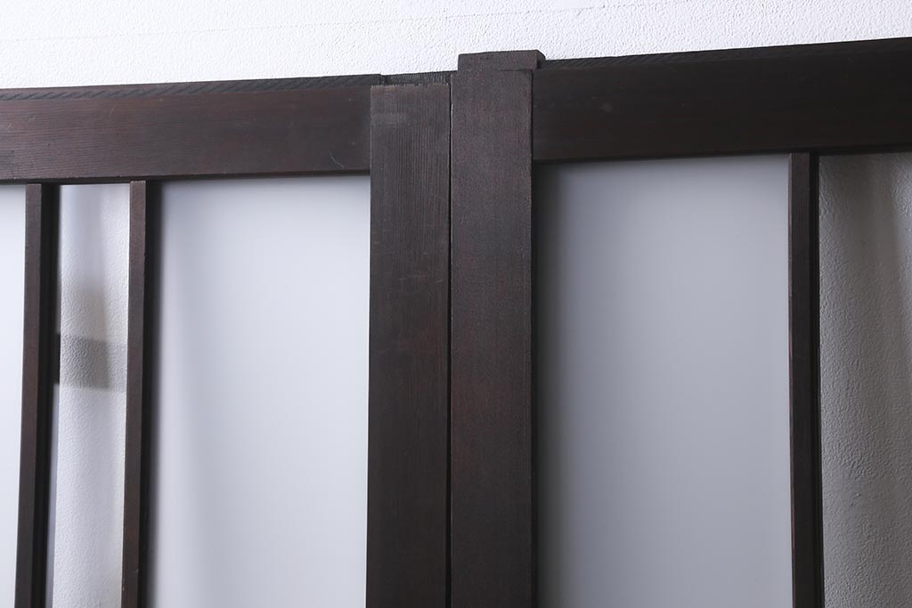 アンティーク建具　昭和中期　すりガラス　落ち着いた雰囲気が魅力的なガラス戸4枚セット(引き戸)(R-040587)