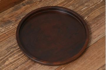 和製アンティーク　総ケヤキ材　色や風合いが味わい深い刳り貫き盆(トレー、丸盆)(R-040592)