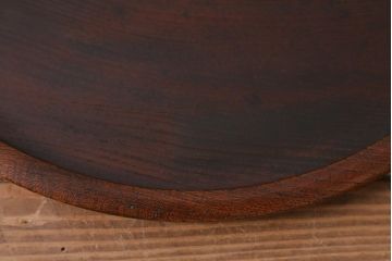 和製アンティーク　総ケヤキ材　色や風合いが味わい深い刳り貫き盆(トレー、丸盆)(R-040592)