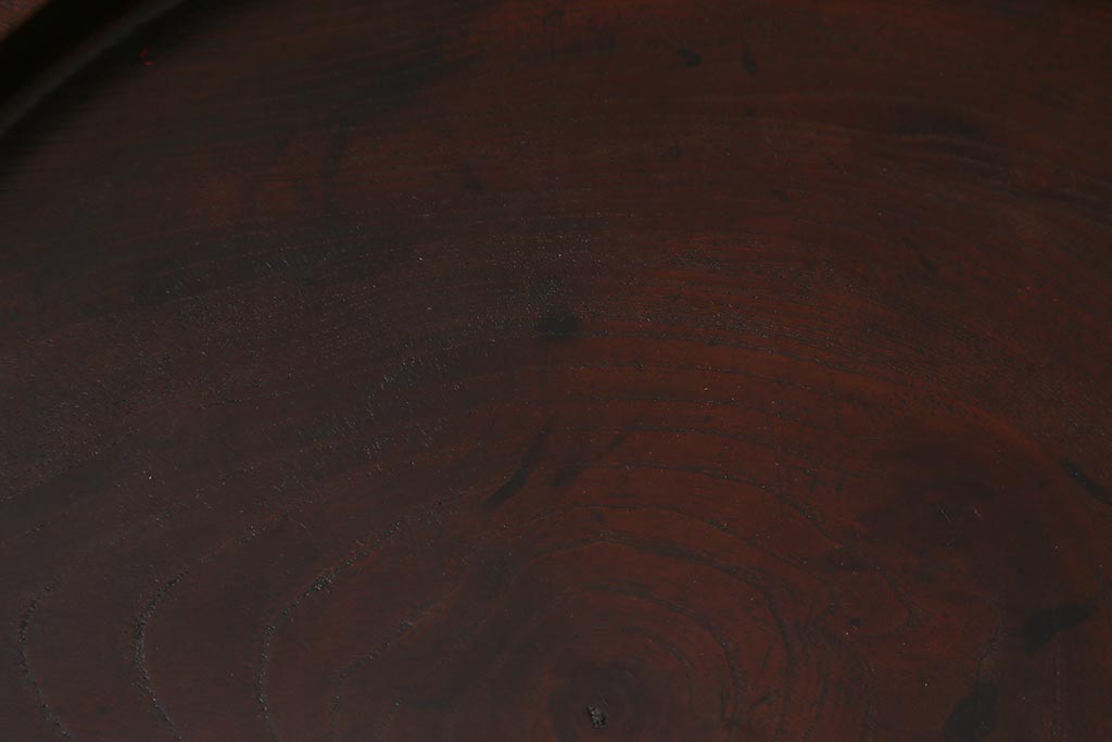 和製アンティーク　総ケヤキ材　色や風合いが味わい深い刳り貫き盆(トレー、丸盆)(R-040592)