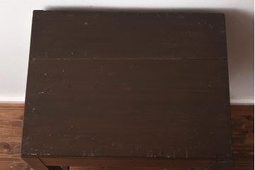 レトロ家具　昭和中期　シンプルなデザインが魅力のサイドテーブル(電話台、飾り台、花台)(R-040594)