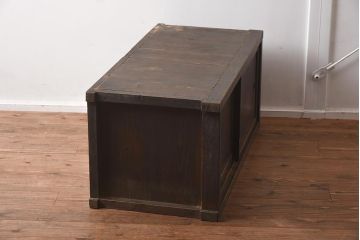 アンティーク家具　明治大正期　古い木の質感が味わい深い木製戸棚(収納棚、キャビネット)(R-040595)