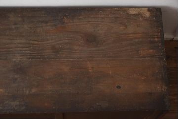 アンティーク家具　和製アンティーク　明治大正期　古い木の質感が味のある戸棚(収納棚、ローボード、キャビネット)(R-040597)