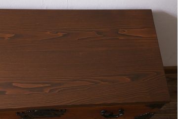 中古　伝統工芸　岩谷堂箪笥　天板栗材　美しい杢目と黒い金具が魅力の整理箪笥(衣装箪笥、引き出し、和タンス)(R-040605)