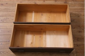 レトロ家具　リメイク家具　前面桐材　趣きあふれる佇まいが魅力的な箪笥ローチェスト(リビングボード、衣装箪笥、引き出し、テレビ台)(R-040607)