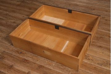 レトロ家具　リメイク家具　前面桐材　趣きあふれる佇まいが魅力的な箪笥ローチェスト(リビングボード、衣装箪笥、引き出し、テレビ台)(R-040607)