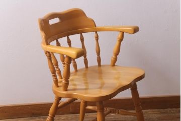 ビンテージ家具　飛騨産業　穂高シリーズ　キツツキマーク　アームチェア(キャプテンチェア)(R-040611)