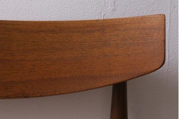 ヴィンテージ家具　G-PLAN(ジープラン)　Danishシリーズ　Larsen(ラーセン)　チーク材　ダイニングチェア(椅子、ビンテージ)(R-040612)